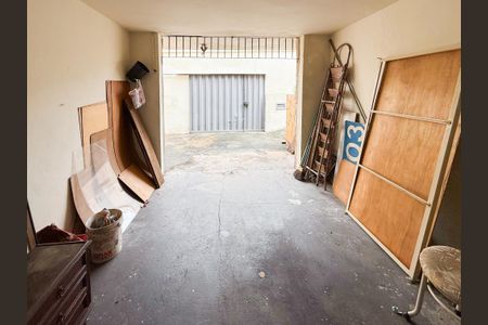 Casa para alugar com 144m², 3 quartos e 1 vaga Casa para alugar com 144m², 3 quartos e 1 vagaGaragem