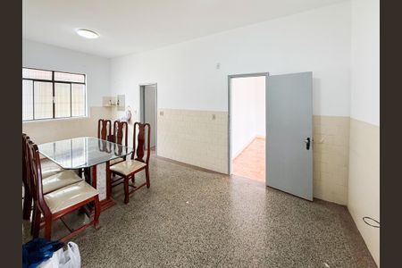 Sala de jantar de casa para alugar com 3 quartos, 144m² em Carlos Prates, Belo Horizonte