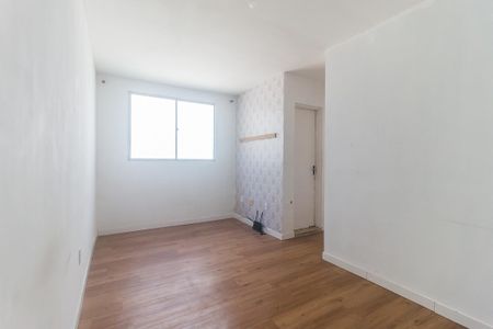 Sala de apartamento para alugar com 2 quartos, 50m² em Jardim Itamarati, Poá