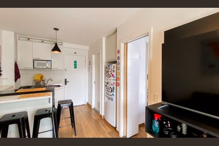 Apartamento à venda com 33m², 1 quarto e 1 vaga Apartamento à venda com 33m², 1 quarto e 1 vagaSala