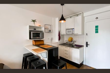 Sala de apartamento à venda com 1 quarto, 33m² em Jardim Santa Teresinha, São Paulo