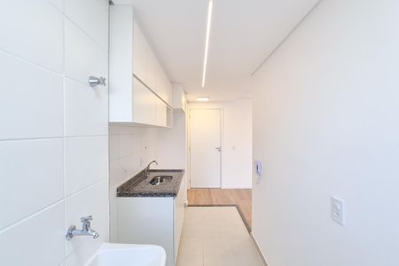Apartamento para alugar com 48m², 2 quartos e 1 vaga Apartamento para alugar com 48m², 2 quartos e 1 vagaCozinha e Área de Serviço