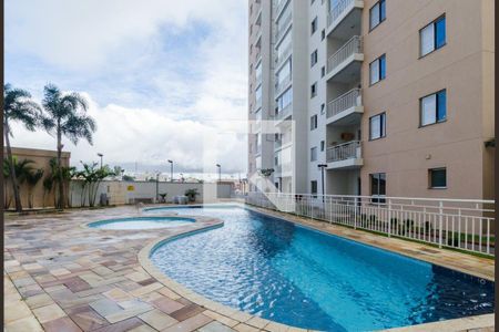 Apartamento à venda com 79m², 3 quartos e 2 vagas Apartamento à venda com 79m², 3 quartos e 2 vagasÁrea comum - Piscina