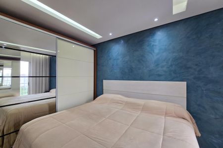 Apartamento à venda com 79m², 3 quartos e 2 vagas Apartamento à venda com 79m², 3 quartos e 2 vagasSuíte