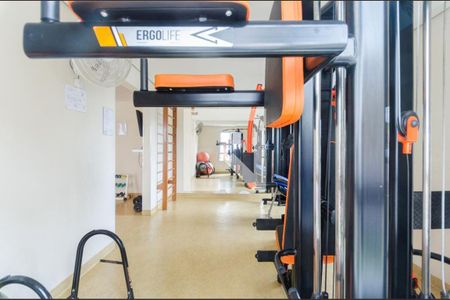 Apartamento à venda com 79m², 3 quartos e 2 vagas Apartamento à venda com 79m², 3 quartos e 2 vagasÁrea comum - Academia