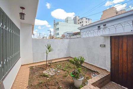 Casa à venda com 116m², 3 quartos e 1 vagaJardim