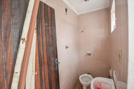 Casa à venda com 116m², 3 quartos e 1 vagaQuarto e Banheiro de Serviço