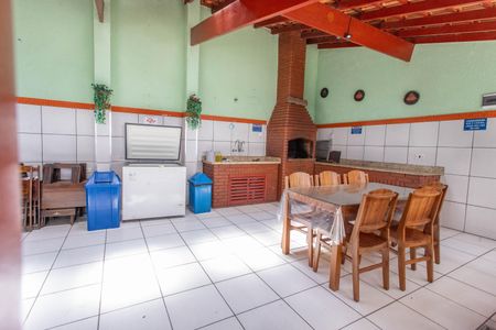 Apartamento para alugar com 56m², 2 quartos e 1 vagaÁrea comum - Churrasqueira