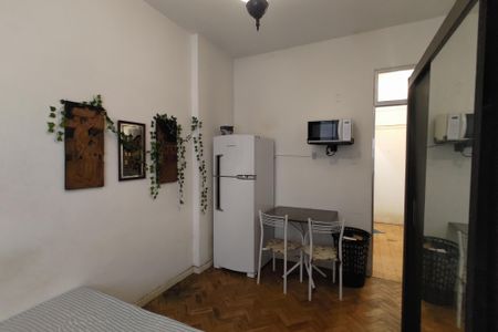 Quarto de apartamento à venda com 1 quarto, 20m² em Copacabana, Rio de Janeiro