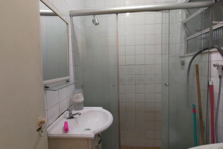 Banheiro de apartamento à venda com 1 quarto, 20m² em Copacabana, Rio de Janeiro