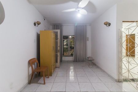 Sala de casa para alugar com 3 quartos, 220m² em Vila Jamil, Poá