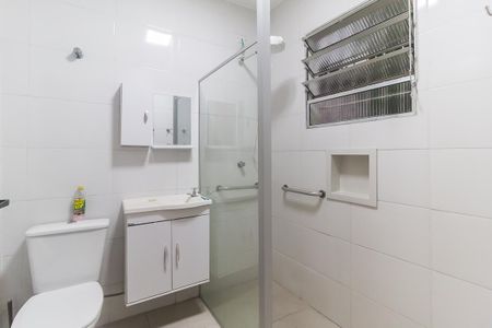 Casa para alugar com 220m², 3 quartos e 3 vagasBanheiro da Suíte