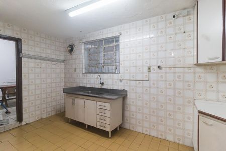 Casa para alugar com 220m², 3 quartos e 3 vagasCozinha