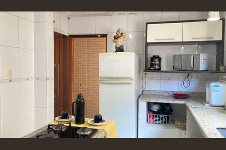 Casa para alugar com 360m², 5 quartos e 4 vagasCozinha
