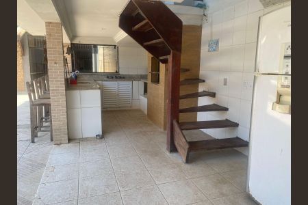 Casa para alugar com 360m², 5 quartos e 4 vagasÁrea externa