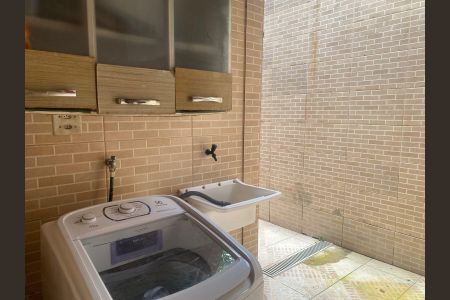 Casa para alugar com 360m², 5 quartos e 4 vagasÁrea de serviço