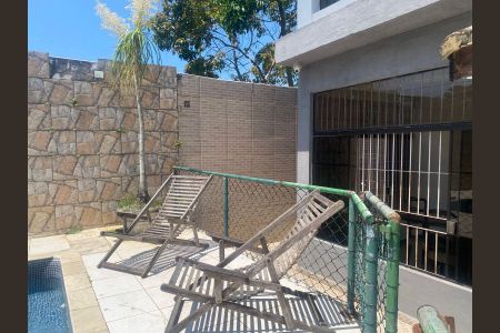 Casa para alugar com 360m², 5 quartos e 4 vagasÁrea externa