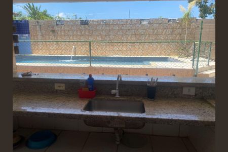 Casa para alugar com 360m², 5 quartos e 4 vagasÁrea externa