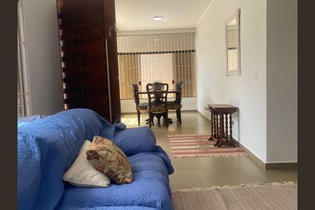 Sala de casa para alugar com 5 quartos, 360m² em Jardim Mar e Ceu, Guarujá