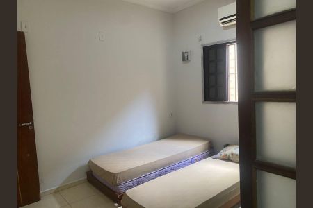 Casa para alugar com 360m², 5 quartos e 4 vagasQuarto