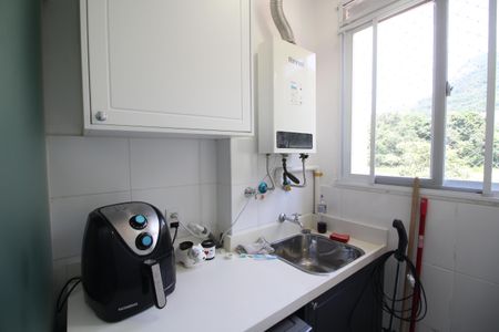 Apartamento à venda com 68m², 3 quartos e 1 vagaÁrea de Serviço