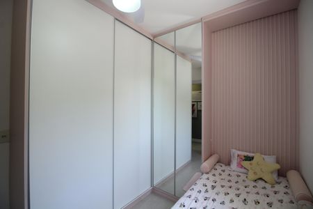 Apartamento à venda com 68m², 3 quartos e 1 vagaQuarto 2