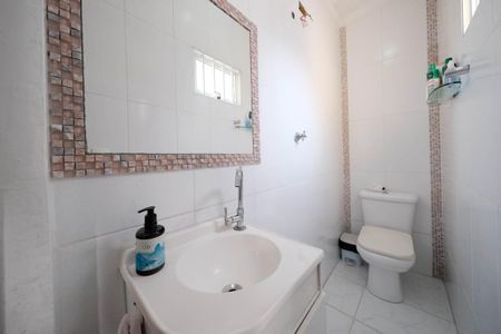 Casa à venda com 190m², 3 quartos e 2 vagasSuíte 2