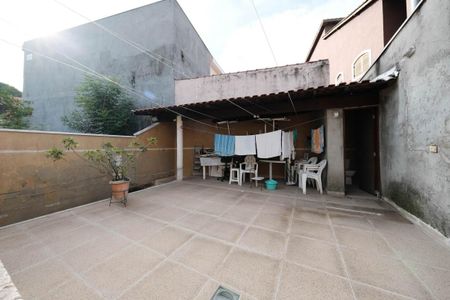 Casa à venda com 190m², 3 quartos e 2 vagasSuíte 2
