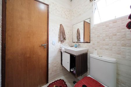 Casa à venda com 190m², 3 quartos e 2 vagasSuíte 1