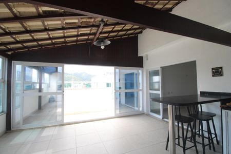 Apartamento à venda com 254m², 4 quartos e 2 vagasChurrasqueira