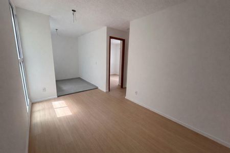 Sala de apartamento para alugar com 2 quartos, 47m² em Jardim Alvorada, Nova Iguaçu