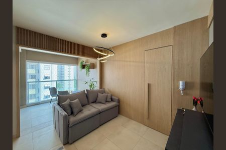 Sala  de apartamento para alugar com 1 quarto, 35m² em Santo Amaro, São Paulo