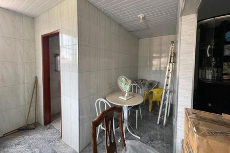 Cozinha de casa para alugar com 3 quartos, 80m² em Vila São Luis, Duque de Caxias