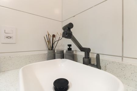 Apartamento à venda com 51m², 2 quartos e 1 vaga Apartamento à venda com 51m², 2 quartos e 1 vagaBanheiro