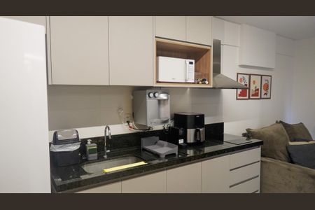 Cozinha - Armários de apartamento para alugar com 1 quarto, 45m² em Setor Bueno, Goiânia