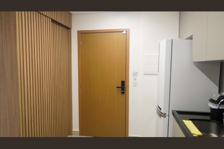 Cozinha e Área de Serviço de apartamento para alugar com 1 quarto, 45m² em Setor Bueno, Goiânia