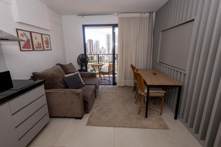 Sala de apartamento para alugar com 1 quarto, 45m² em Setor Bueno, Goiânia