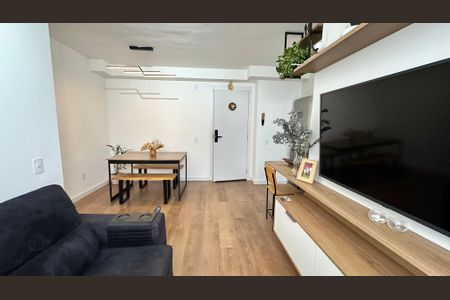 Sala de apartamento para alugar com 2 quartos, 46m² em Recreio dos Bandeirantes, Rio de Janeiro