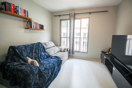 Apartamento à venda com 65m², 2 quartos e 2 vagasSala