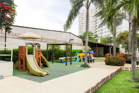 Apartamento para alugar com 60m², 3 quartos e 1 vagaÁrea comum - Playground