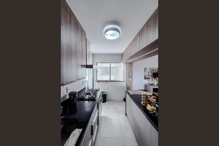 Apartamento à venda com 90m², 2 quartos e 1 vagaCozinha