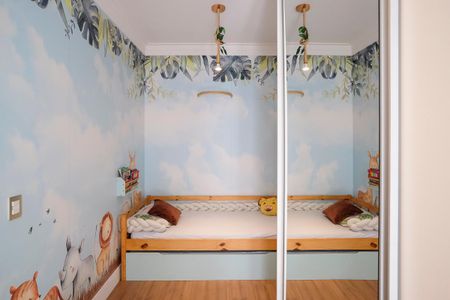 Casa à venda com 284m², 3 quartos e 3 vagasSuíte 2