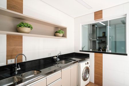 Casa à venda com 284m², 3 quartos e 3 vagasQuintal e área de serviço