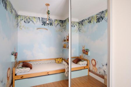 Casa à venda com 284m², 3 quartos e 3 vagasSuíte 2