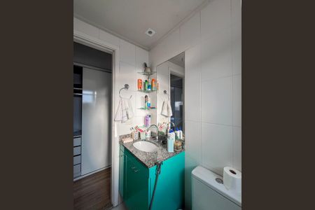 Apartamento à venda com 83m², 2 quartos e 1 vagaBanheiro da Suíte