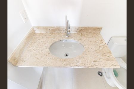 Apartamento à venda com 122m², 3 quartos e 2 vagas Apartamento à venda com 122m², 3 quartos e 2 vagasBanheiro da Suíte 2