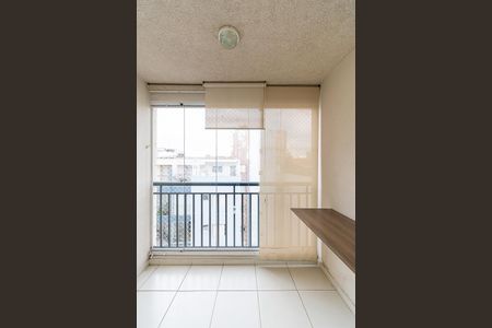 Apartamento à venda com 70m², 2 quartos e 2 vagas Apartamento à venda com 70m², 2 quartos e 2 vagasVaranda da Sala