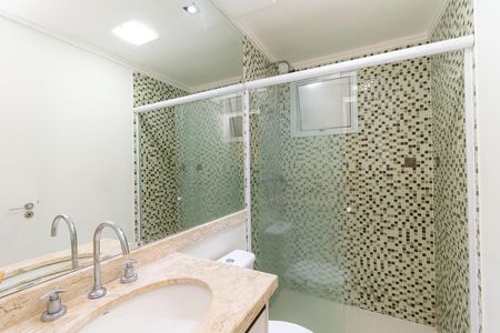 Apartamento à venda com 70m², 2 quartos e 2 vagas Apartamento à venda com 70m², 2 quartos e 2 vagasBanheiro 2