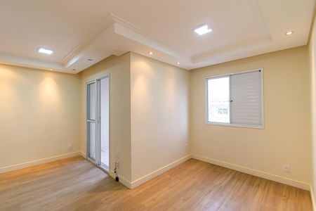 Sala de apartamento à venda com 2 quartos, 70m² em Vila Ivone, São Paulo