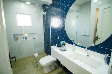 Casa para alugar com 624m², 5 quartos e 5 vagasBanheiro Social